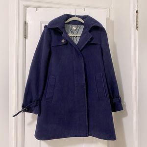 Navy blue J crew Wool used coat size 6 some wear on buckles. Has a hood